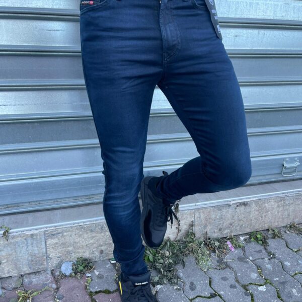 buy mens diesel jeans